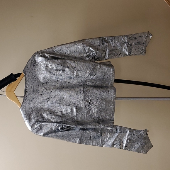 Foiled Leather Jacket Cropped - Picture 4 of 6
